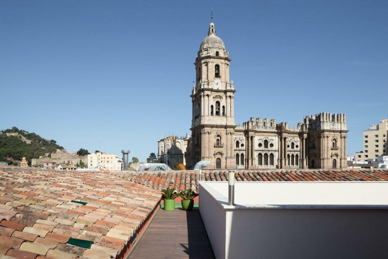 Petit Palace Plaza Malaga Hotel Exterior photo